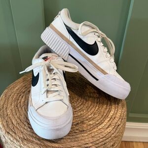 Nike Court Legacy Lift Platform